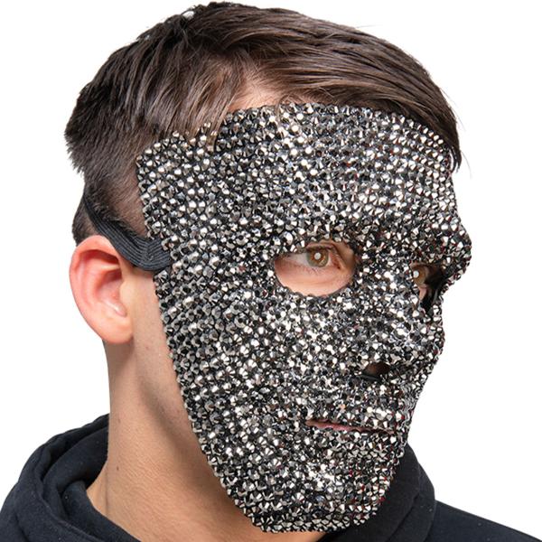 Patsas Naamio Strassilla