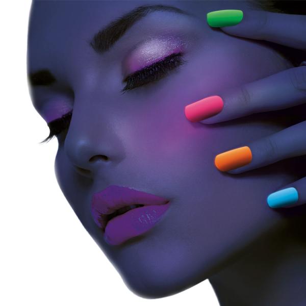 Moon Glow Neon UV Kynsilakka