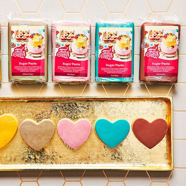 Sokerimassa Punamulta 250g