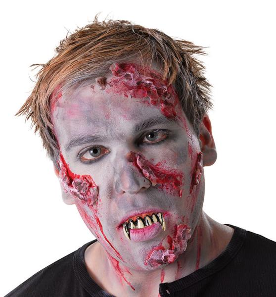 Pelottavat Zombin Hampaat