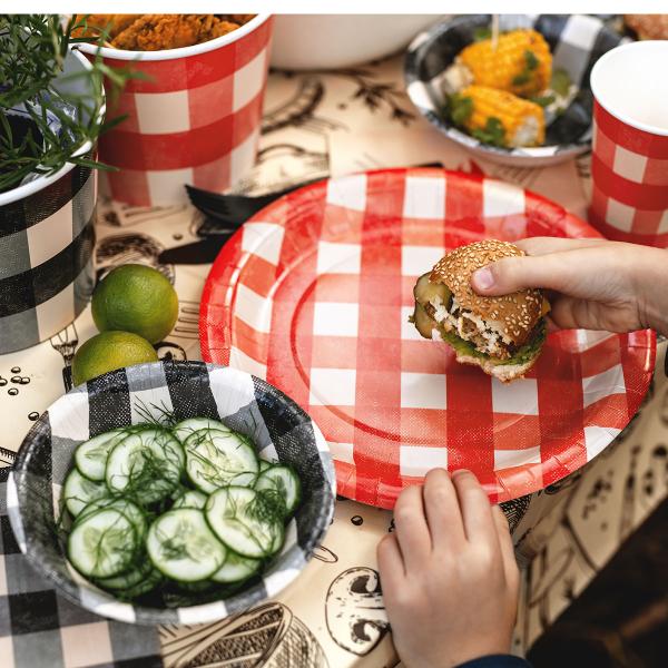 Ruudulliset Pahvilautaset Punainen 27 cm 6 kpl