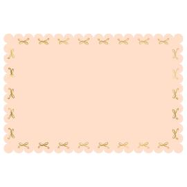 Pöytäliina Kultaisilla Ruusukkeilla