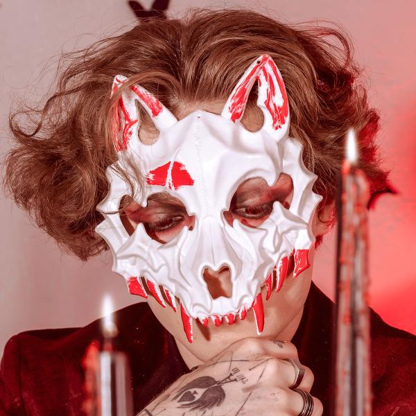 Verinen Sudenkallo Puolinaamio