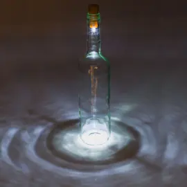 Valaiseva Pullonkorkki