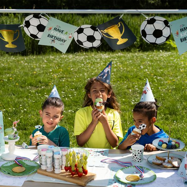 Pahvilautaset Jalkapallojuhlat 8 kpl