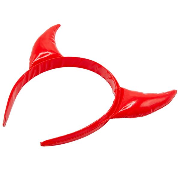 Hohtava Panta Paholaisen Sarvilla Punainen
