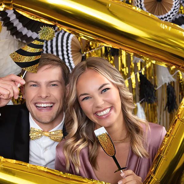 Valokuvausrekvisiittaa Ilmapallolla Kulta/Musta 13 kpl