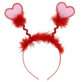 Panta Vaaleanpunaisilla Syd&auml;mill&auml; ja Nukkaisilla