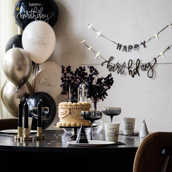 Pahvilautaset Happy Birthday Kermanvalkoinen/Musta 8 kpl