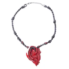 Kaulakoru Irti Leikatulla Maahisen Korvalla