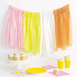 Monivärinen Seinäkoriste Hapsuilla DIY