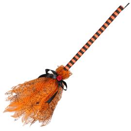 Riippuva Noidan Luuta