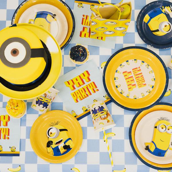 Minions Pahvilautaset 23 cm 6 kpl