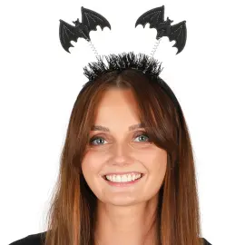 Panta Mustilla Lepakoilla