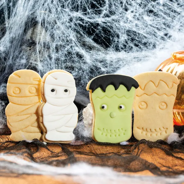 Kakkumuotit Muumio ja Frankenstein