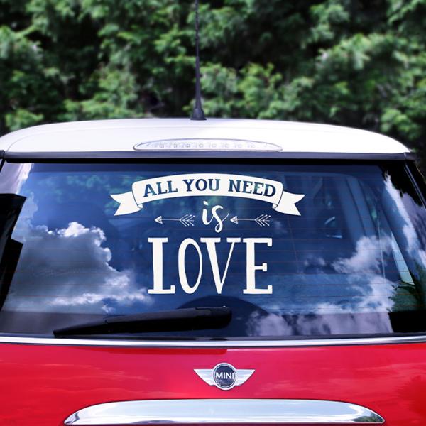 All You Need Is Love Auton Koristetarra