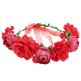 Kukkaseppele Punaisilla Ruusuilla