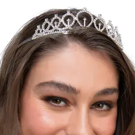 Hopeinen Tiara Timanteilla