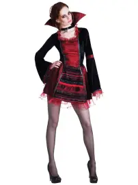Vampyyrikeisarinna Naamiaisasu