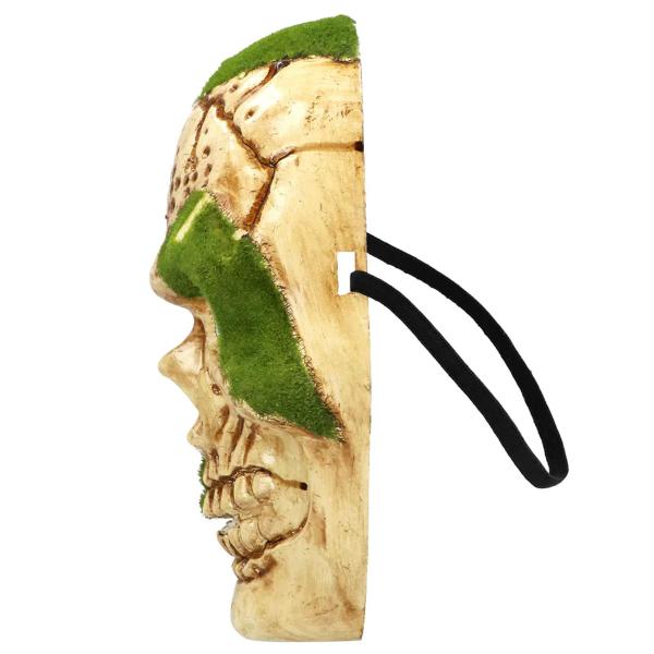 Pääkallonaamio Luonto