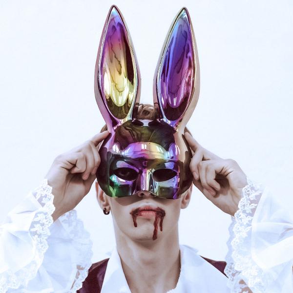 Tumma Irisoiva Kaninaamio