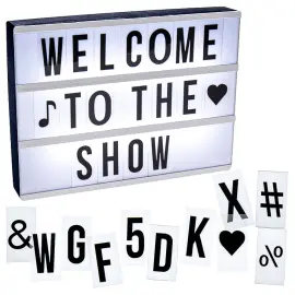 Iso Valolaatikko Kirjaimilla