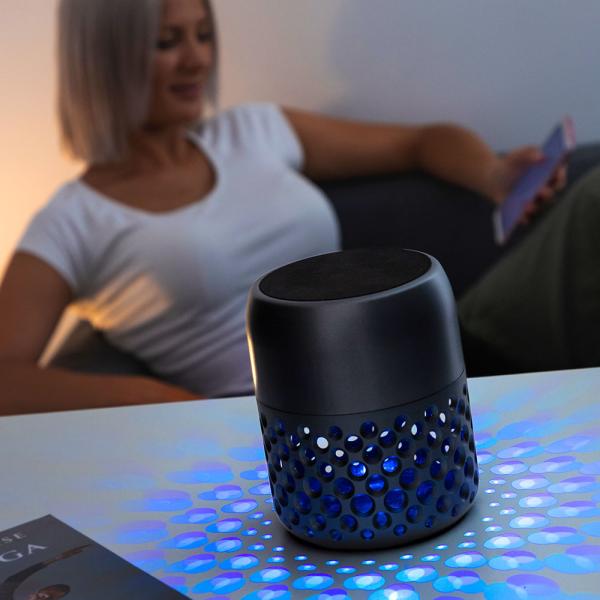 LED-lamppu Kaiuttimella