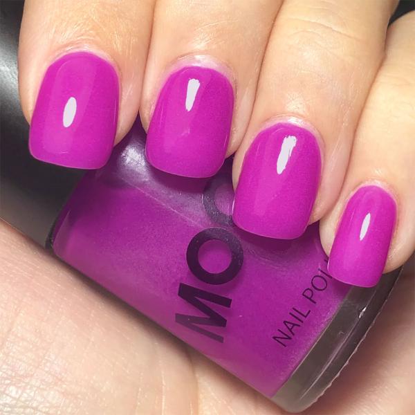Moon Glow Pimeässä hohtava Kynsilakka Violetti