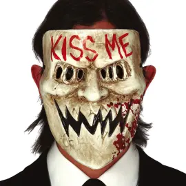 Kiss Me Luurankonaamari