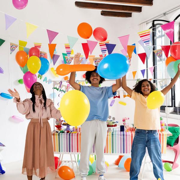 Hahmoilmapallot Eläimet Värisekoitus Matta 6 kpl