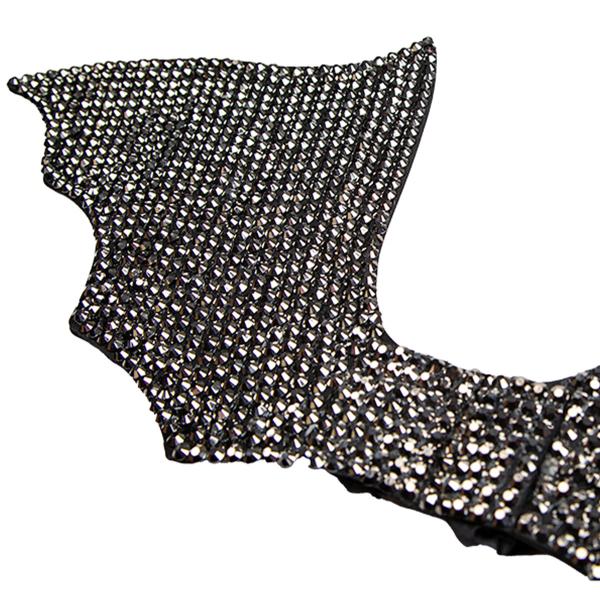 Lepakoiden Siivet Strassilla