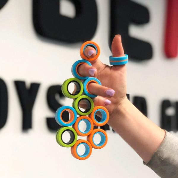 Magneettiset Renkaat Fidget-lelu