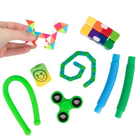 Yll&auml;tyspussi Fidget-lelut 8 kpl