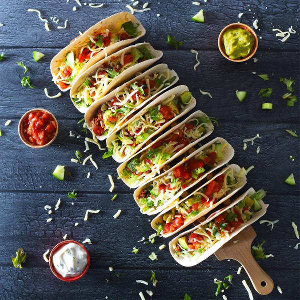 Puinen Taco-pidike