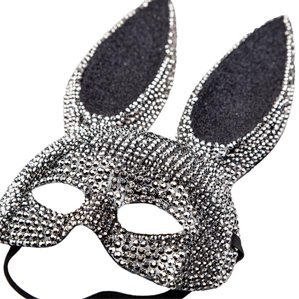 Kani Puolinaamari Strassilla