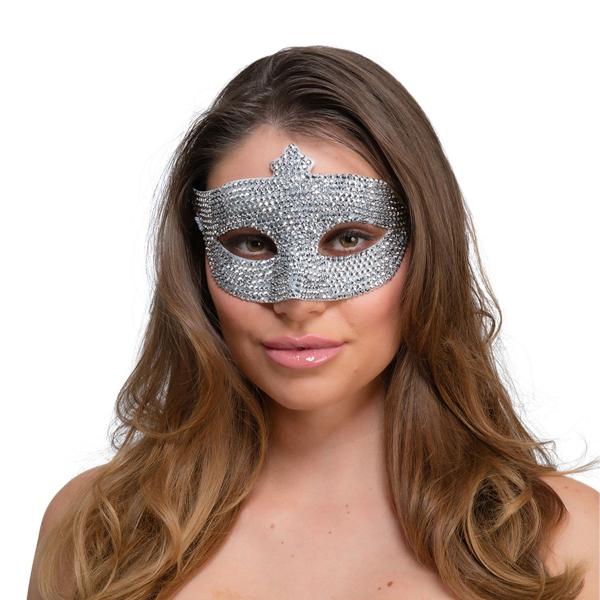 Silmänaamio Strassilla